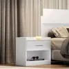 MESA DE LUZ CON 1 CAJON - COLOR BLANCA en Blanco - Mesas de luz, Uruguay | Champagne Home, vista 2 de 5