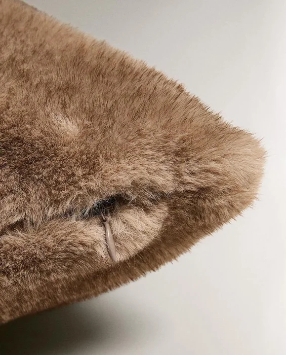FUNDA COJÍN PELO en Marrón - Textiles, Uruguay | Zara Home, vista 5