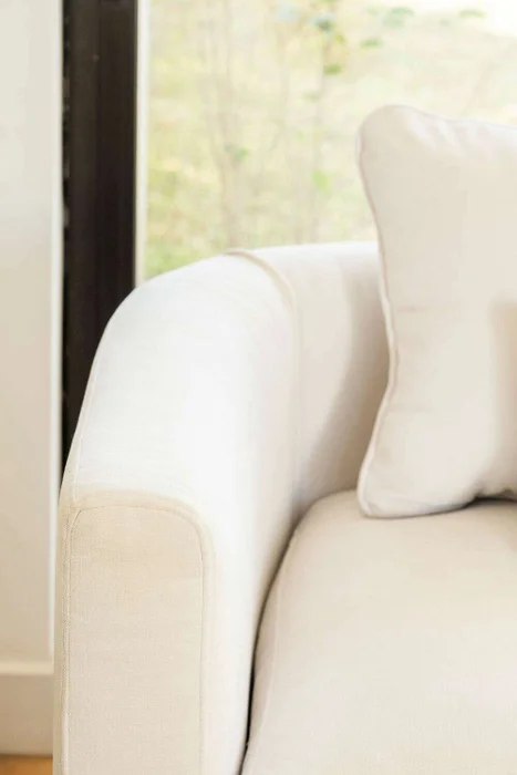 SILLON GINEBRA CURVO - LINO ANTIMANCHAS en Blanco - Sillones y sofás, Uruguay | La Iberica, vista 7