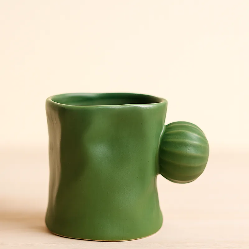 Taza Irregular Cactus en Verde - Decoración, Uruguay | Cabana