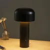Lampara De Mesa Recargable Tulipa Negra en Negro - Lámparas de mesa, Uruguay | Unilux, vista 2 de 5