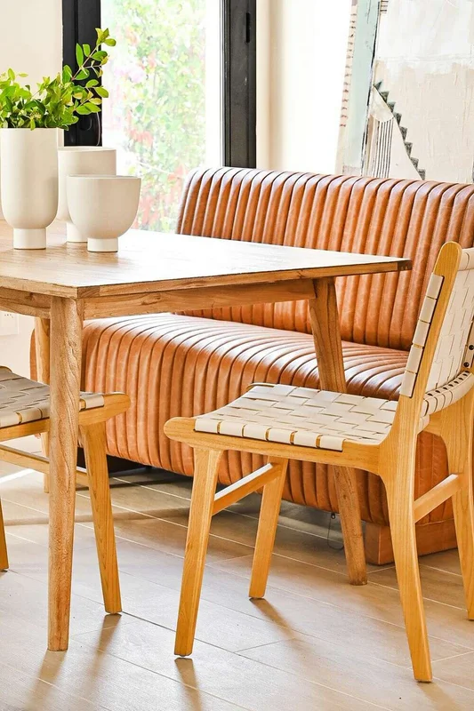 SILLON DE COMEDOR FERRARO - CUERO ITALIANO CARAMELO - 1.53 MTS en Marrón - Sillones y sofás, Uruguay | La Iberica, vista 5