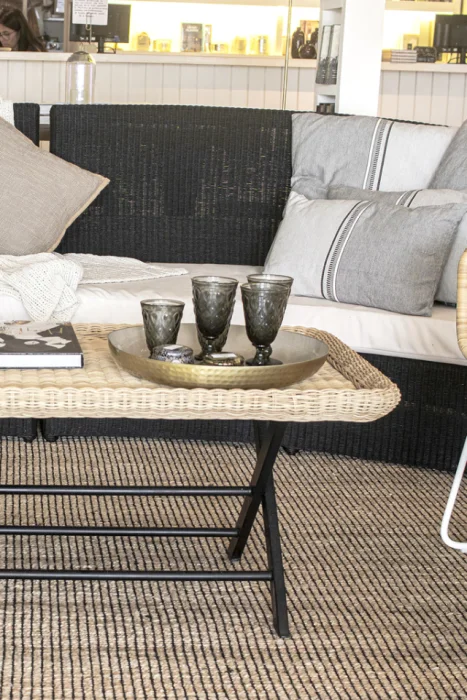 SOFA NEGRO - Sillones y sofás, Uruguay | Sentido Jose Ignacio, vista 3