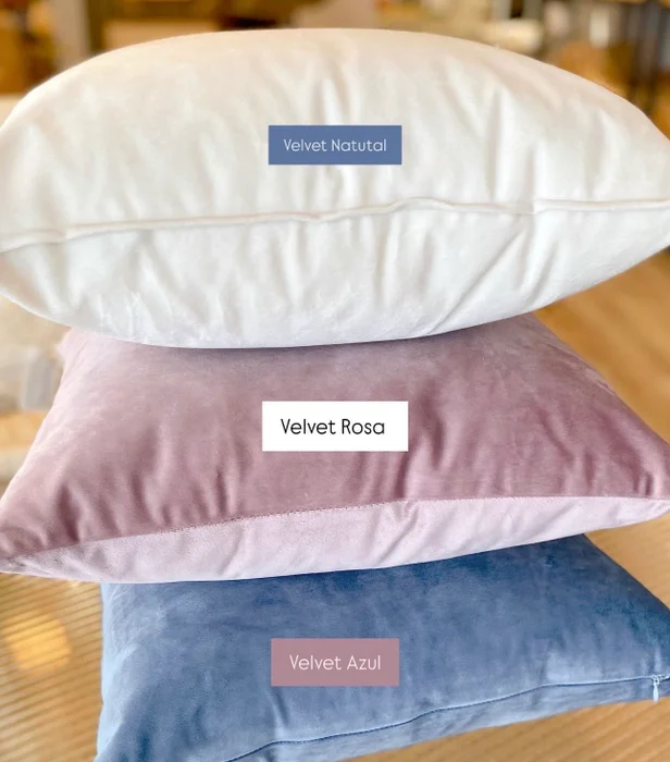Almohadón Velvet Cuadrado en Natural, Rosa, Azul - Textiles, Uruguay | Indrana, vista 3