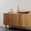 Aparador Mailen 2 puertas en chapa de fresno - con acabado natural 180 x 75 cm en Madera natural - Aparadores y recibidores, Uruguay | Kavehome, vista 3 de 8