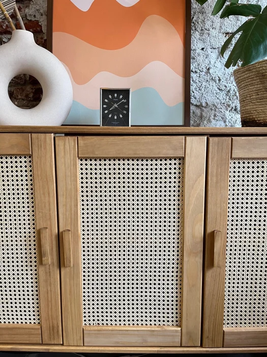 Aparador Bargueño Buffet 3 Puertas Madera de Pino - Linea Yakarta en Madera natural - Aparadores y recibidores, Uruguay | Berna Home, vista 5