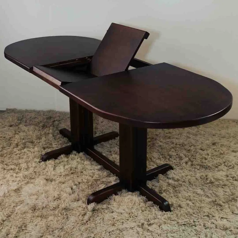 Mesa Oval 1.20 m extensible — Serra Amoblamientos en Marrón - Mesas de comedor, Uruguay | Serra Amoblamientos