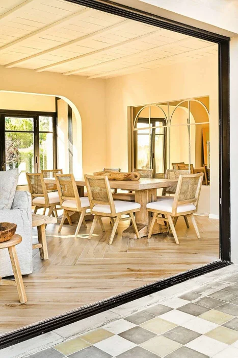 MESA COMEDOR PATAGONIA - 2.45 X 1.00 MTS en Madera natural - Mesas de comedor, Uruguay | La Iberica, vista 27