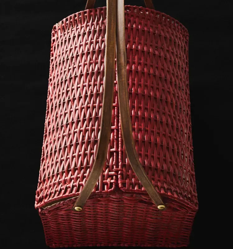 CESTA PICNIC RATÁN en Rojo - Canastos, Uruguay | Zara Home