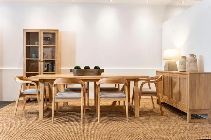 Mesa Comedor Mia en Marrón - Mesas de comedor, Uruguay | Marvic