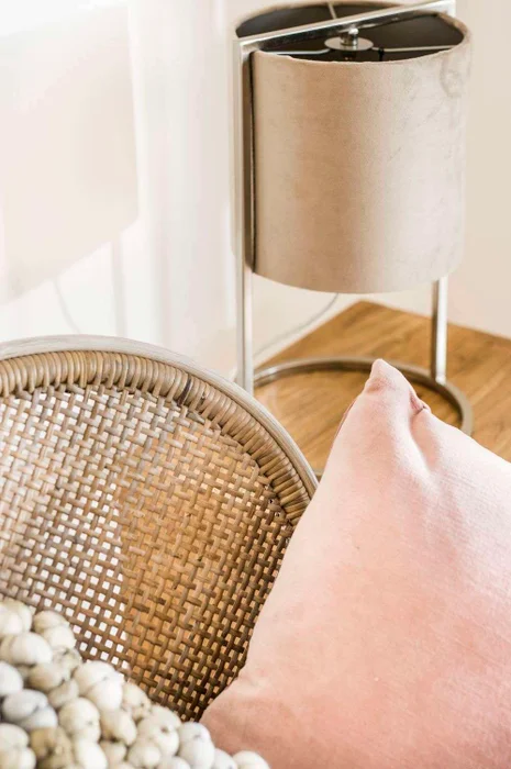 LAMPARA DE MESA NEST - PANTALLA VISON - Lámparas de mesa, Uruguay | La Iberica, vista 7