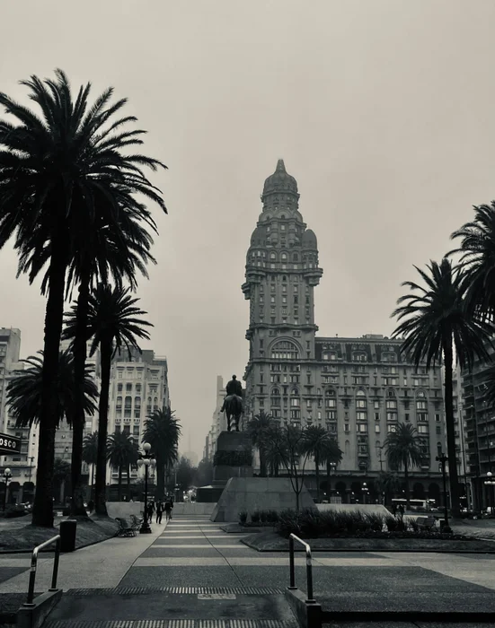 Palacio Salvo, Montevideo - Láminas, Uruguay | Mara Estudio