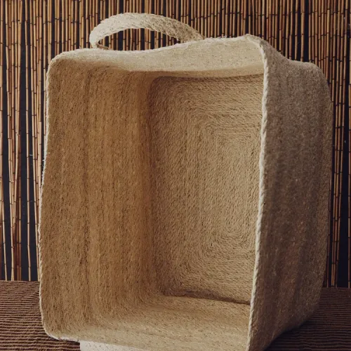 CESTAS SEAGRASS RECTANGULAR en Beige - Canastos, Uruguay | Zara Home