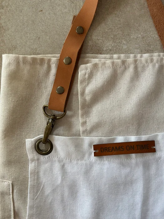 Delantal Lino y cuero - Textiles, Uruguay | Dreams On Time