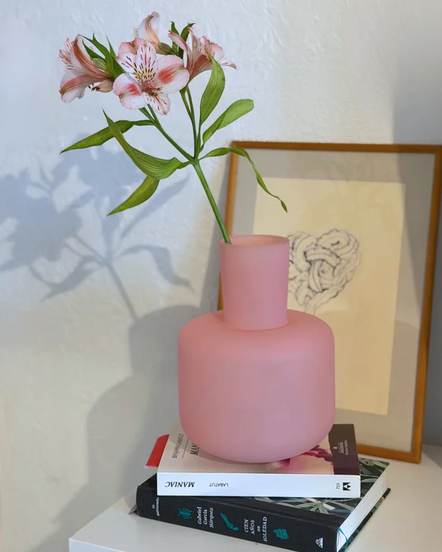Florero Chiqui en Rosa - Jarrones, Uruguay | Dos Orillas Casa, vista 3