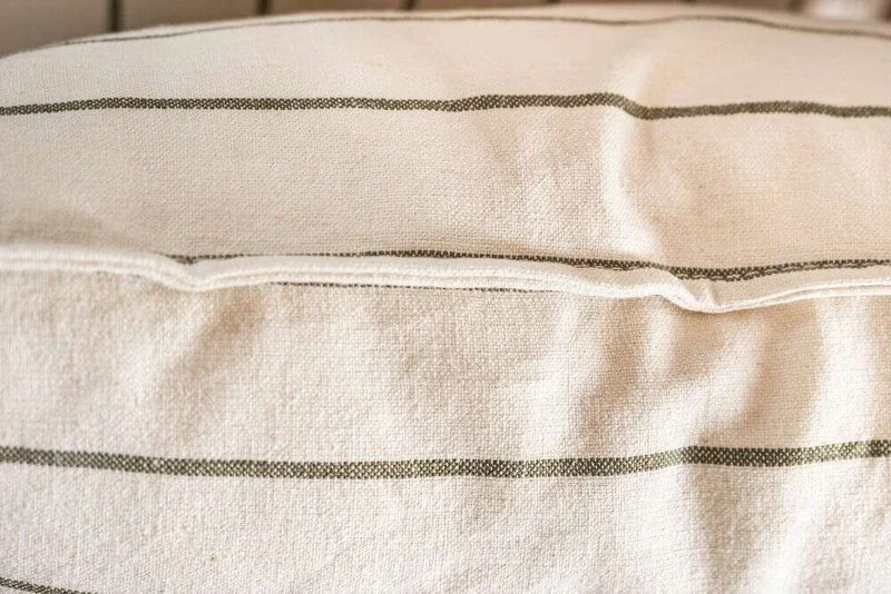 ALMOHADON LINO RAYADO VERDE - 55 X 55 CMS en Verde - Textiles, Uruguay | La Iberica, vista 10