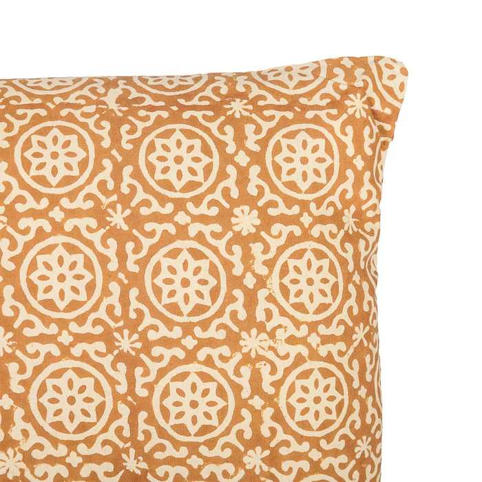 Almohadon Algodon Marron Isabelle 30*50 Tostado en TOSTADO - Textiles, Uruguay | Divino, vista 2