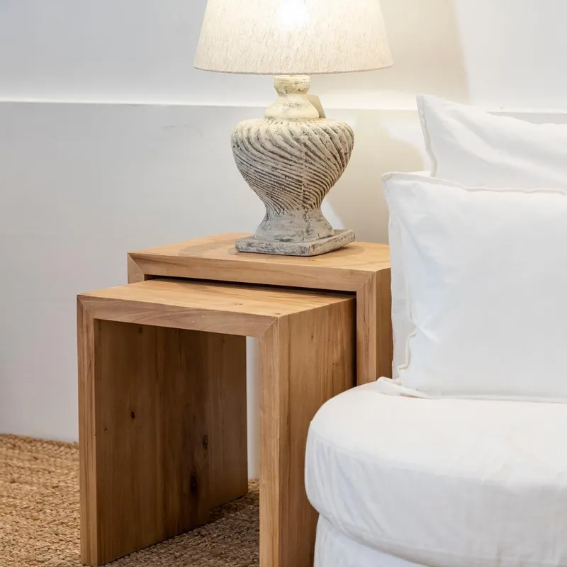 MESA LATERAL NIDO en Marrón - Mesas de living, Uruguay | Marvic