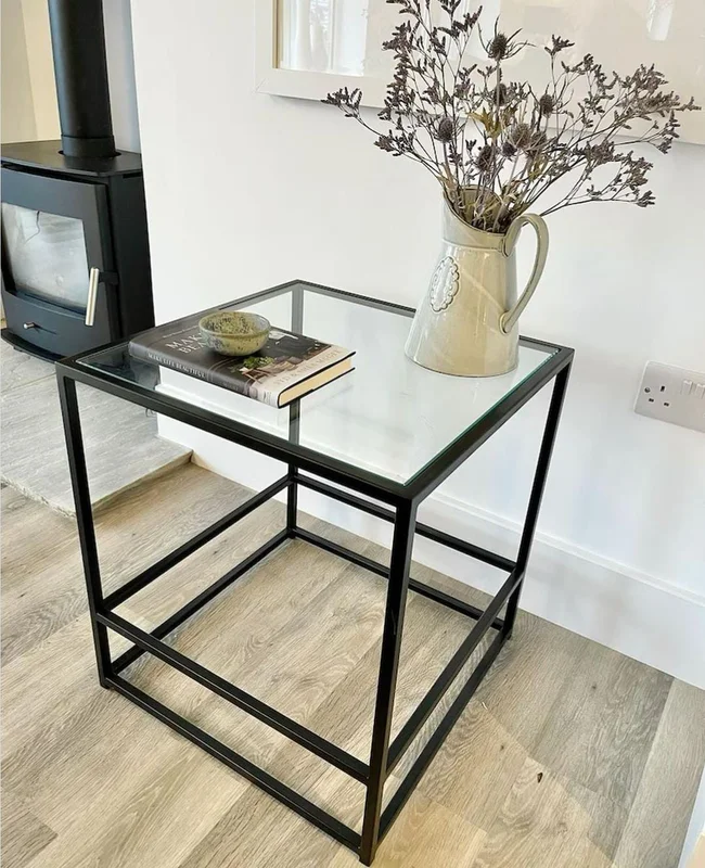 Mesa Auxiliar De Metal Aria Glass en Negro - Mesas de arrimo, Uruguay | Treehouse Deco, vista 3