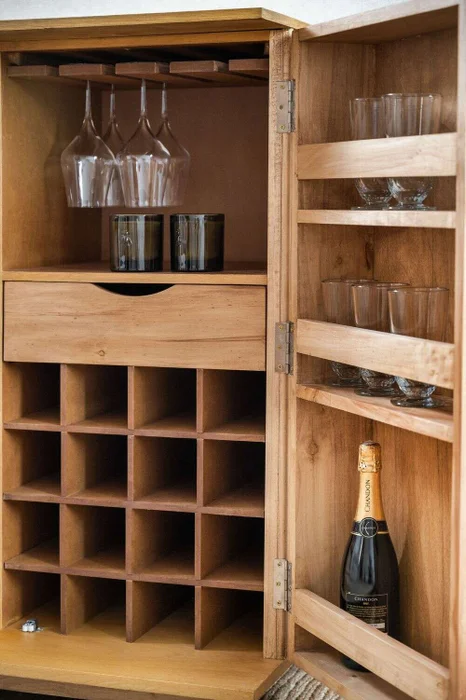 MUEBLE BAR / APARADOR NIU - ALAMO en Madera natural - Bibliotecas, Uruguay | La Iberica, vista 6