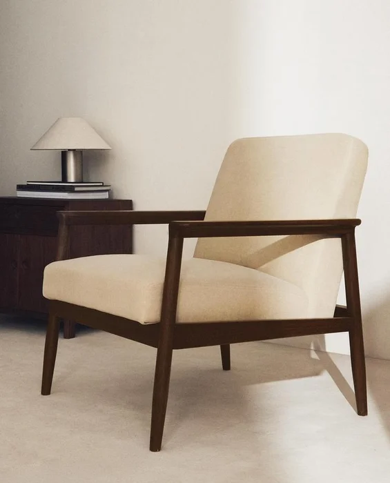 BUTACA MADERA Y LINO en Beige - Butacas, banquetas y puffs, Uruguay | Zara Home
