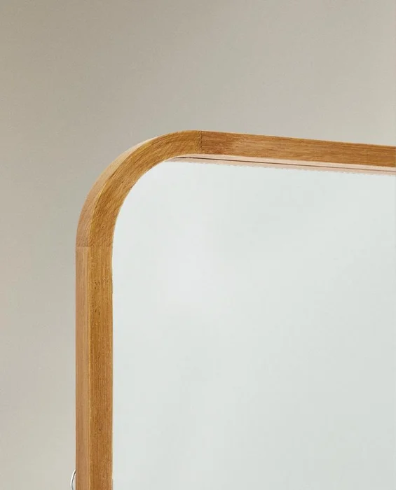 ESPEJO PIE MARCO REDONDEADO GRANDE en Madera natural - Espejos, Uruguay | Zara Home, vista 3