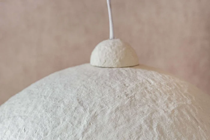 LAMPARA DE TECHO ALBA - PAPEL MACHE en Blanco - Lámparas colgantes, Uruguay | La Iberica, vista 2