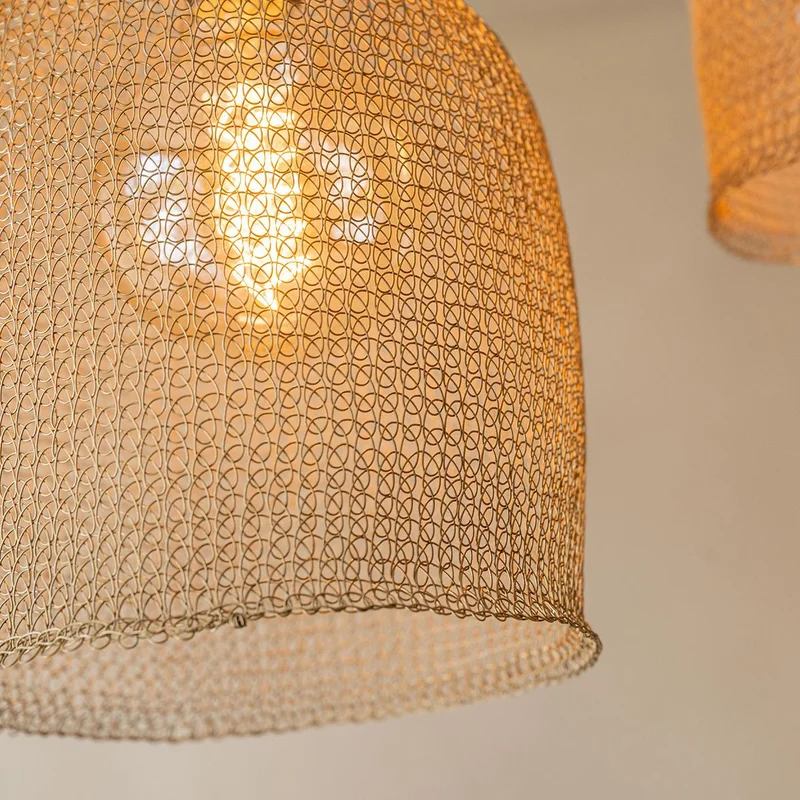 Lámpara de techo Millie Gold G en Dorado - Lámparas colgantes, Uruguay | De Arcos, vista 3