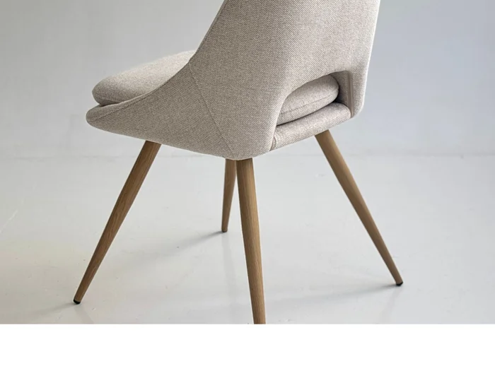 Silla CYNTIA en Tela - Beige en Gris - Sillas, Uruguay | Finkel, vista 4