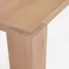 Mesa Deyanira de chapa de roble y patas de madera maciza de roble 220 x 110 cm en Madera natural - Mesas de comedor, Uruguay | Kavehome, vista 5 de 8