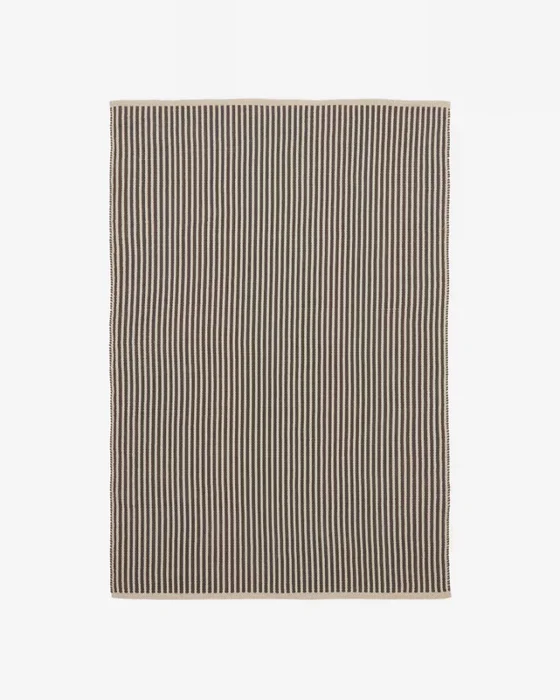 Alfombra Satanca de rayas beige y negras de fibras sintéticas 160 x 230 cm en Multicolor - Muebles para el exterior, Uruguay | Kavehome