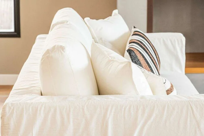 SILLON MALVA - TUSSOR - 1.80 MTS en Blanco - Sillones y sofás, Uruguay | La Iberica, vista 4