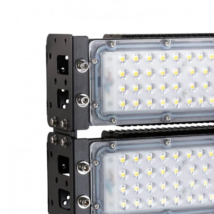 Proyector LED Eco Sports 300W en Negro - Lámparas colgantes, Uruguay | Serlux, vista 4