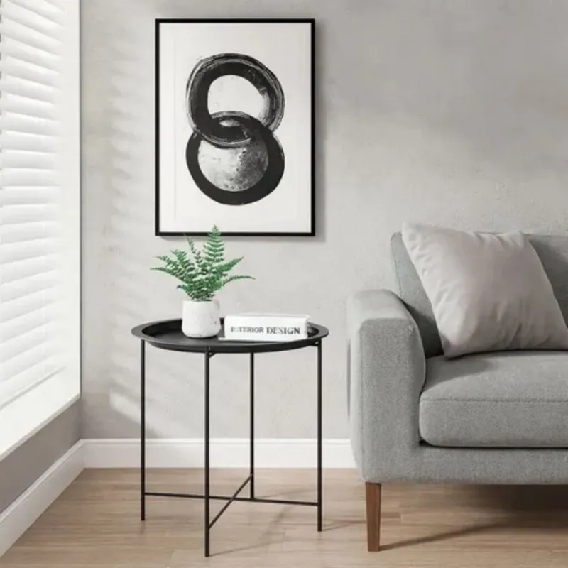Mesa Lateral con Bandeja Metálica en Negro - Mesas de living, Uruguay | La Cueva Muebles