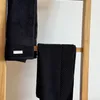 ALFOMBRA DE BAÑO ALGODÓN EGIPCIO en Negro - Textiles, Uruguay | Masinfinito Casa, vista 3 de 3