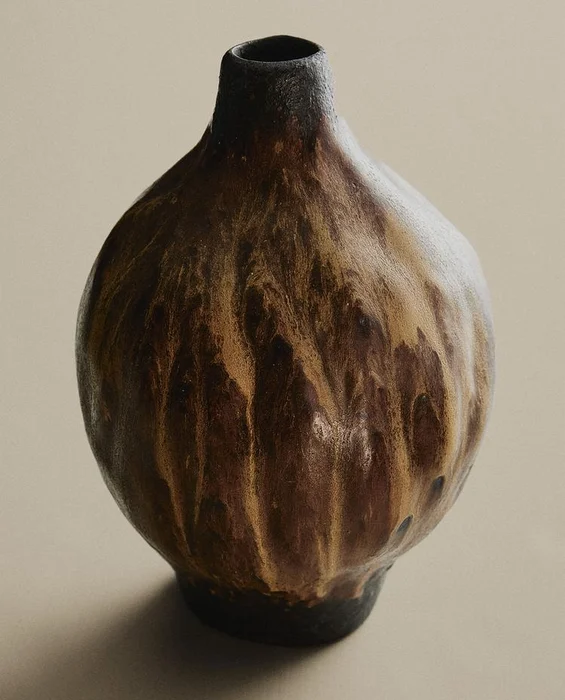 JARRÓN CERÁMICA IRREGULAR en Marrón - Jarrones, Uruguay | Zara Home, vista 6