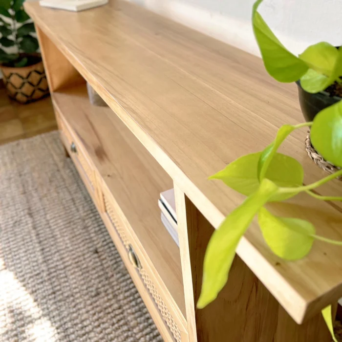 Rack con estante y cajones en esterilla cerrada en Madera natural - Muebles, Uruguay | Decoramuss, vista 4