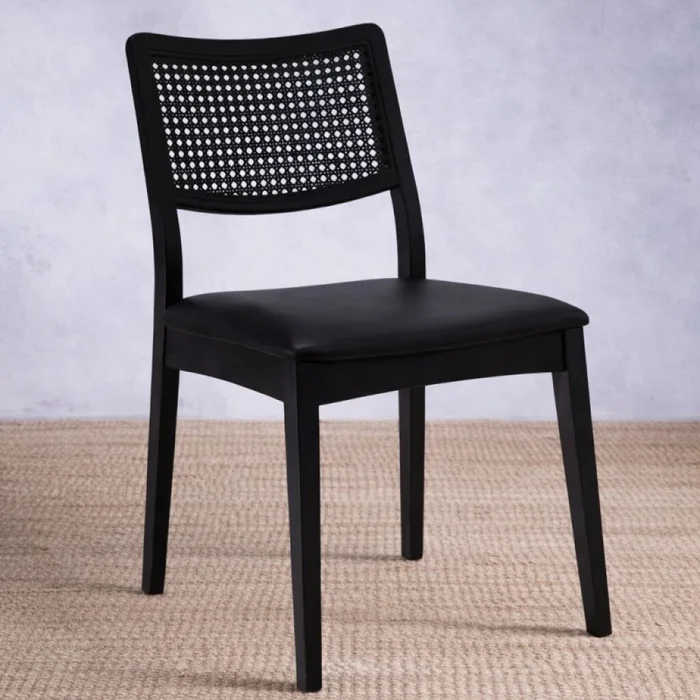 Silla Arezzo Negra en Negro - Sillas, Uruguay | Aihaus