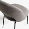 Silla Mahalia gris claro y patas de acero acabado pintado negro en Gris - Sillas, Uruguay | Kavehome, vista 6 de 9