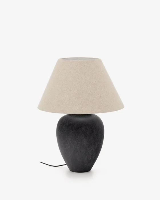 Lámpara de mesa Mercadal de cerámica con acabado negro en Negro - Lámparas de mesa, Uruguay | Kavehome