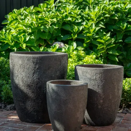 William Charcoal - Macetas, Uruguay | Balcony