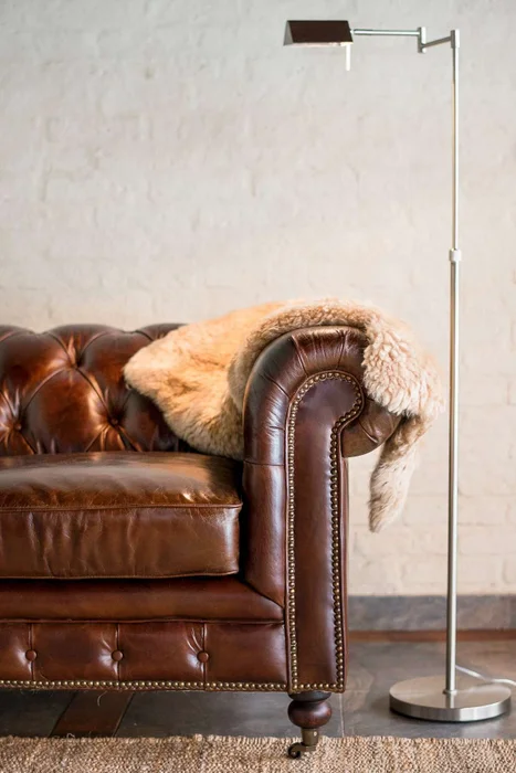 SILLON CHESTERFIELD CUERO ITALIANO - 3 CUERPOS en Marrón - Sillones y sofás, Uruguay | La Iberica, vista 16