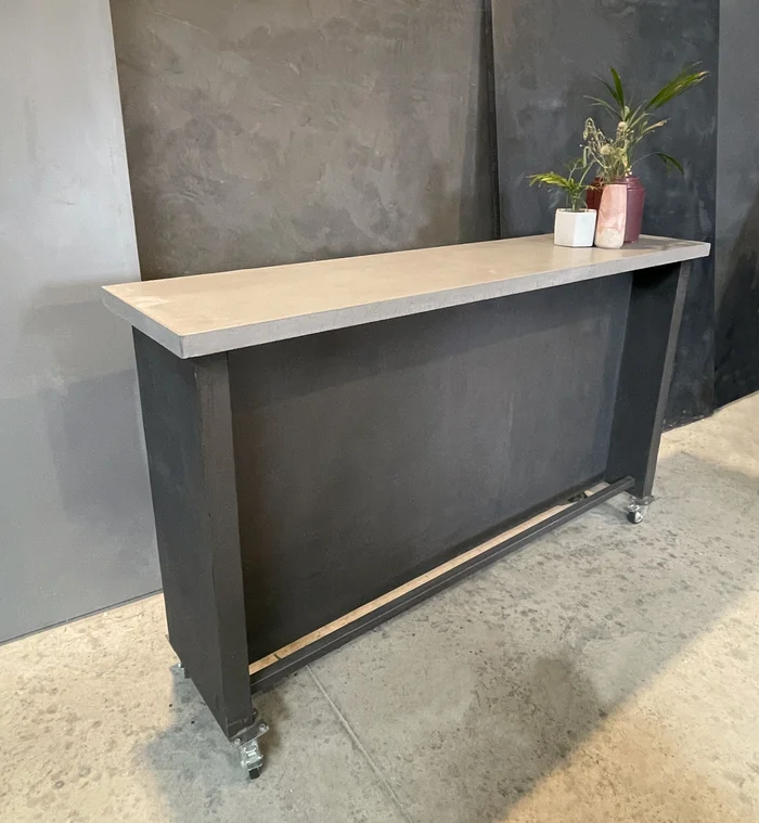 Barra exterior con hierro - Muebles para el exterior, Uruguay | Mezcla, vista 2