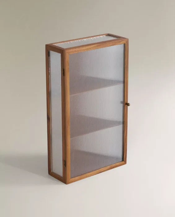 MUEBLE ALMACENAJE PARED en Madera natural - Aparadores y recibidores, Uruguay | Zara Home, vista 3