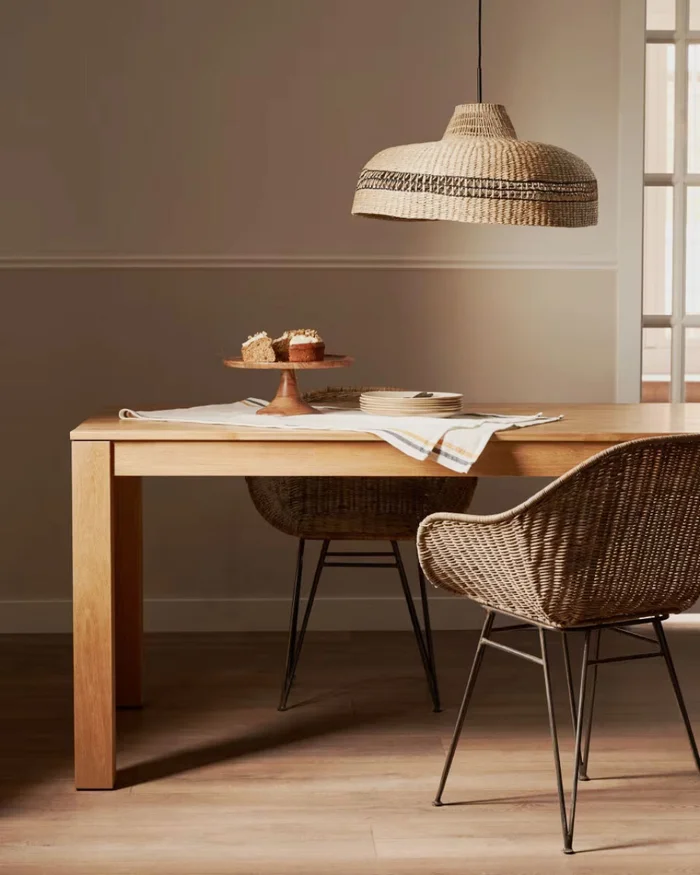 Mesa extensible Isbel - 120 (200) x 75 cm madera maciza de roble en Madera natural - Mesas de comedor, Uruguay | Kavehome, vista 2