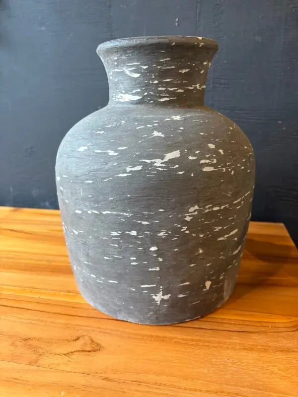 Jarrón artesanal artesanal Bloom en Gris - Decoración, Uruguay | Balihai