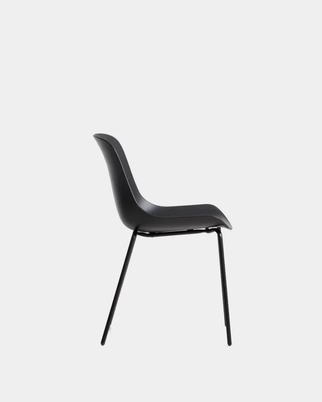 Silla Altea beige y patas de acero - con acabado negro en Beige - Sillas, Uruguay | Kavehome, vista 5