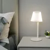 Portátil led integrada efecto luz flotante 8w - Blanca en Blanco - Lámparas de mesa, Uruguay | Iluminica, vista 5 de 6