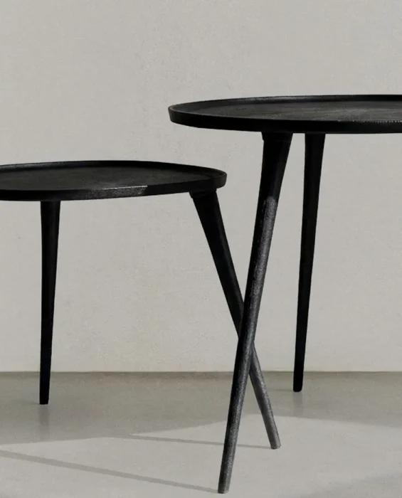 MESA AUXILIAR METÁLICA en Negro - Mesas de living, Uruguay | Zara Home