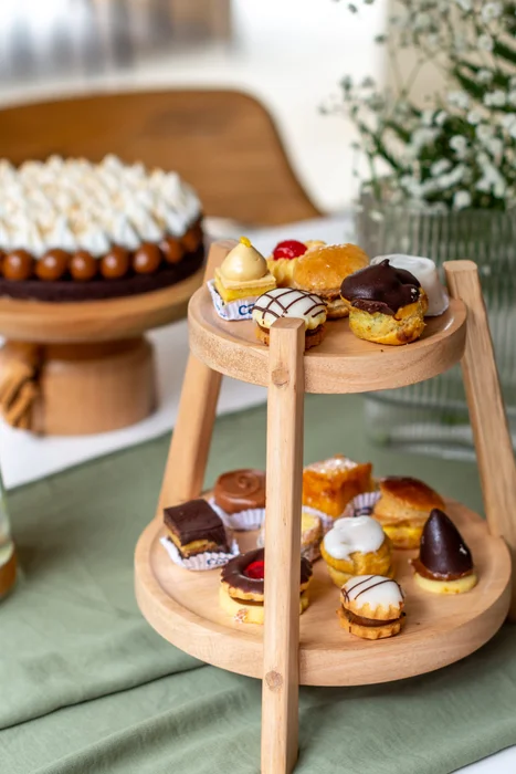 Mini torre de madera para mesas – doble plato en Madera natural - Decoración, Uruguay | Dreams On Time